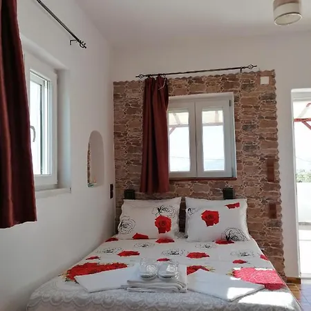 Zafiri Countryside 1 *